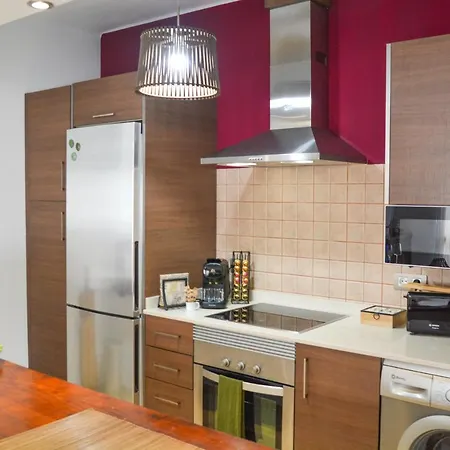 Mares De Lava - 卡门港